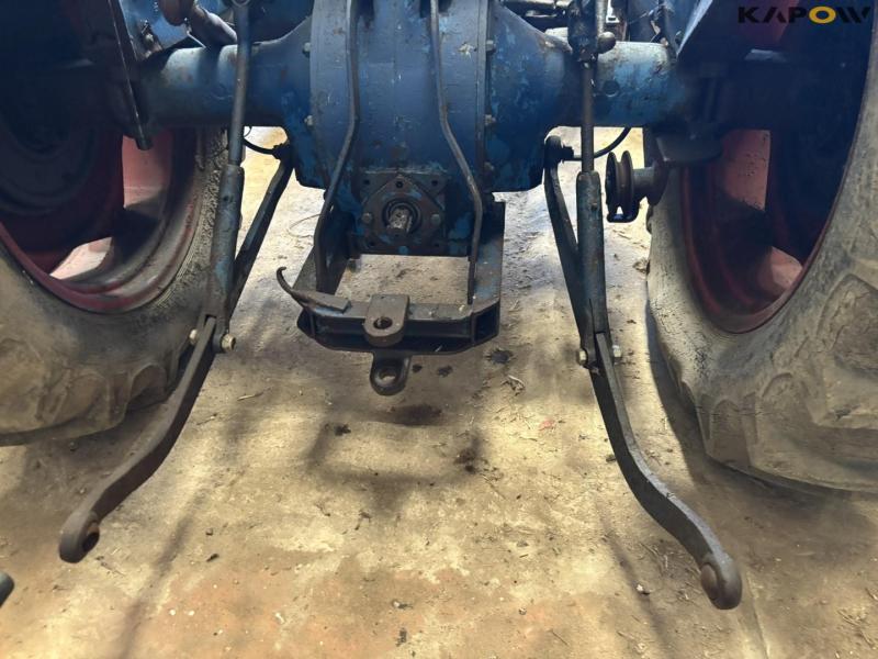 Fordson Dexta with front loader 31