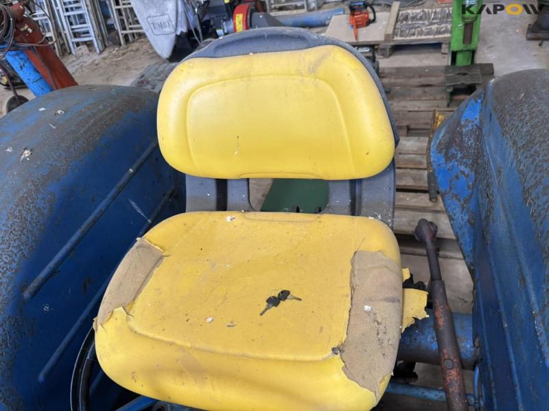 Fordson Dexta with front loader 52
