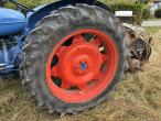 Fordson Rower Major tractor 32