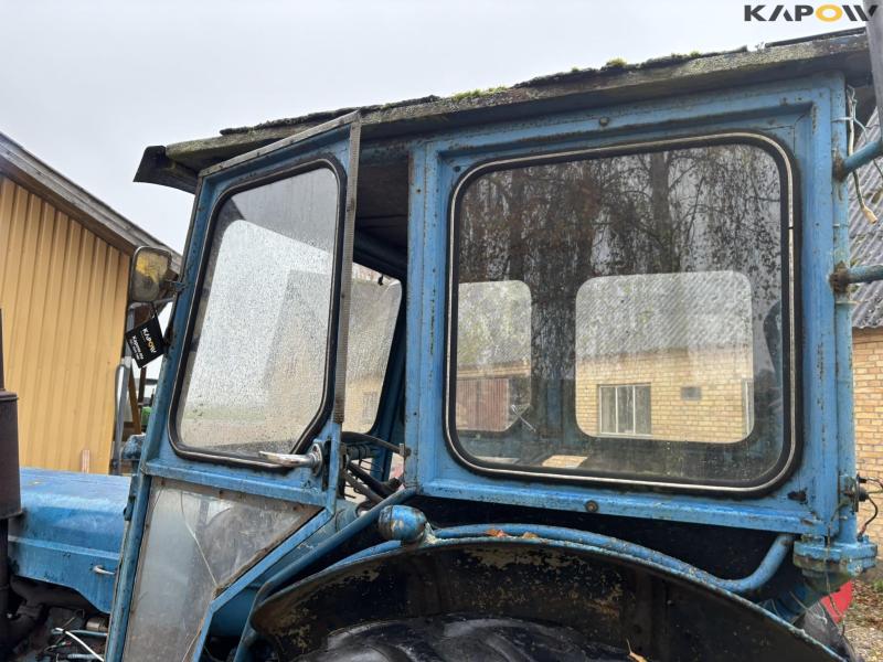 Fordson Super Major 2 WD tractor 41