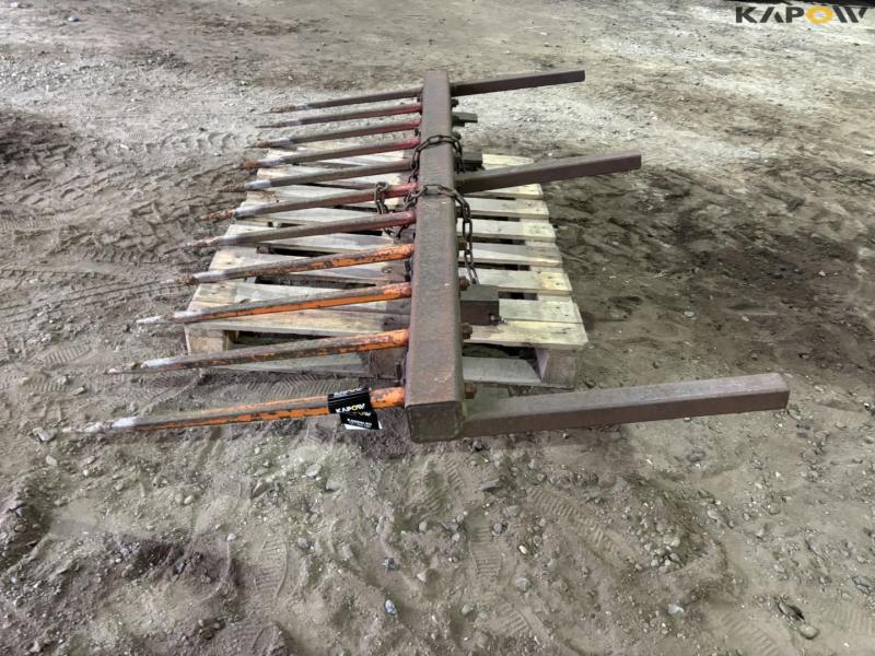 Attachment for shovel 8