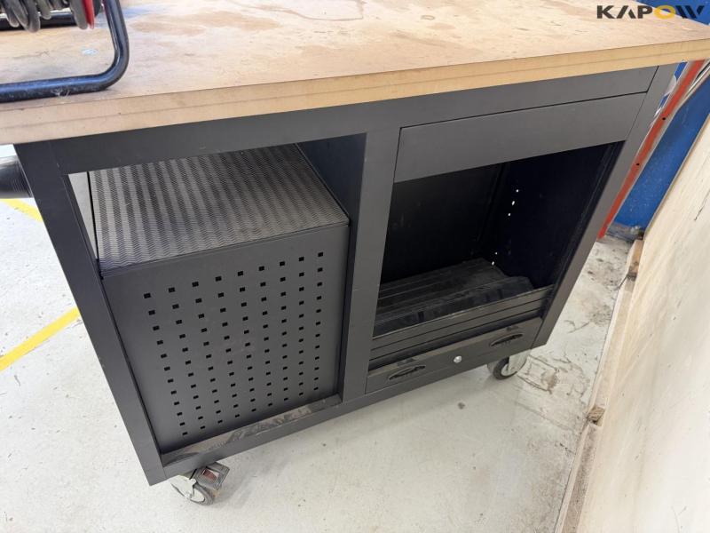 Fortis workshop trolley and board 8