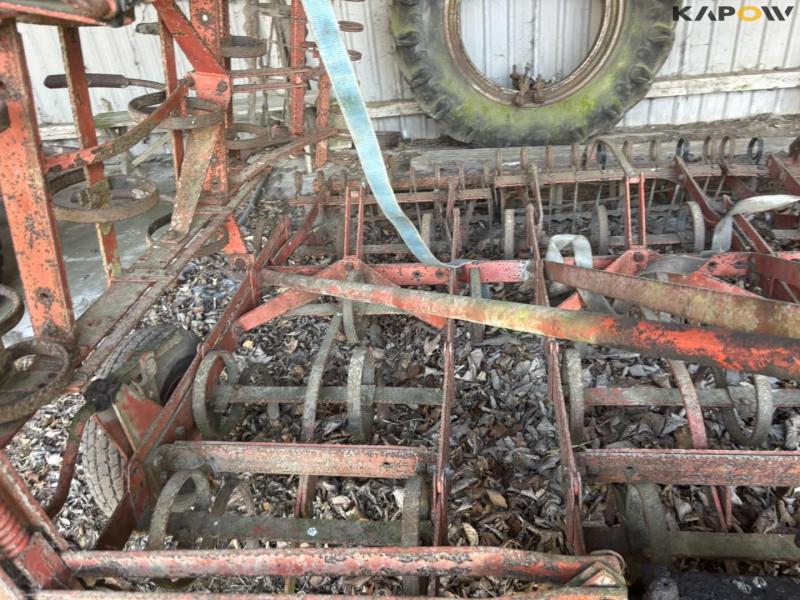 Fraugde 7-section seedbed harrow 17