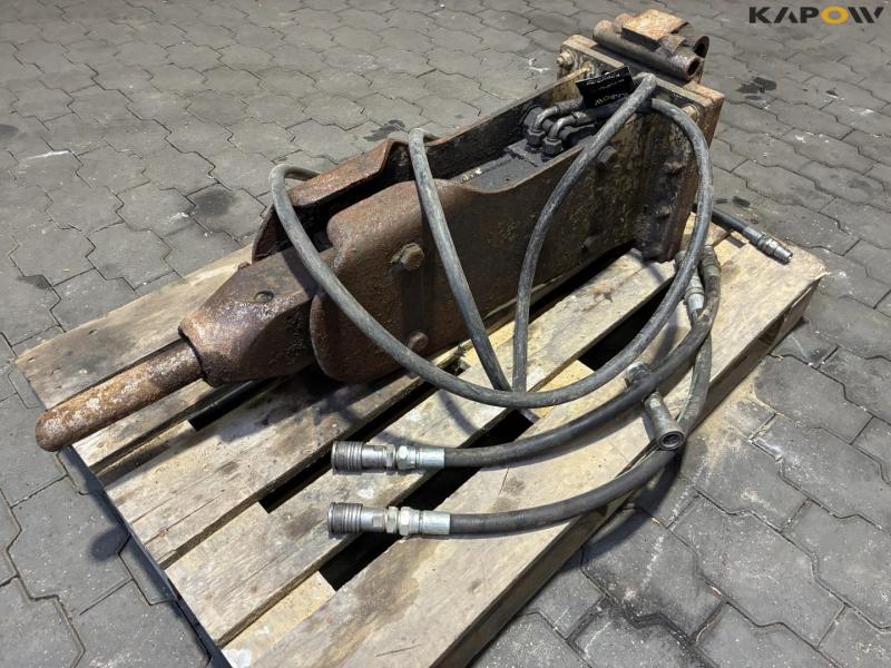 FRD Furukawa 3TOP Hydraulic Hammer for Excavator 1