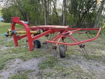 Fricke GS300 tedder