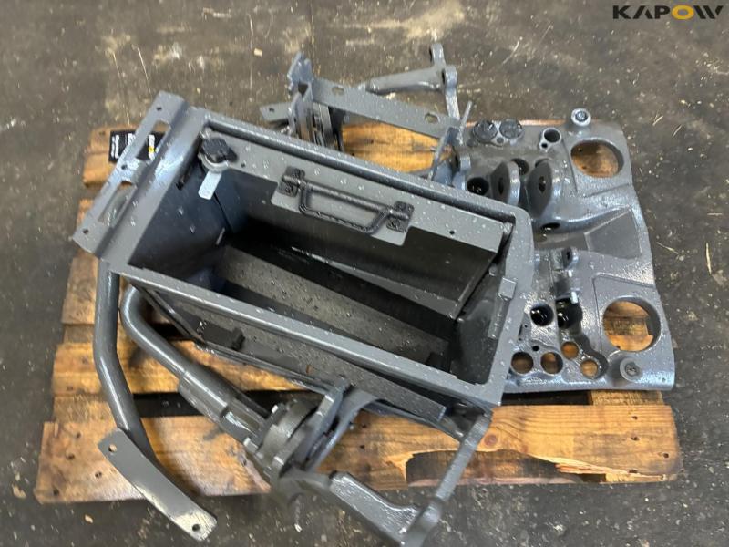 Front and fender holder for Agco 11