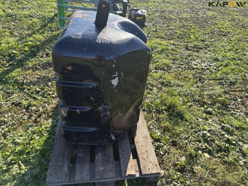 Front block 1000kg 8