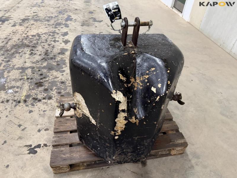 Front block 800kg 20