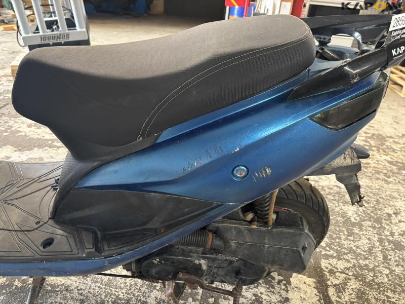 GA Explora 30 km/h moped 39