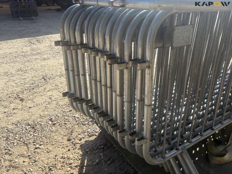 Galvanized barrier fence 19