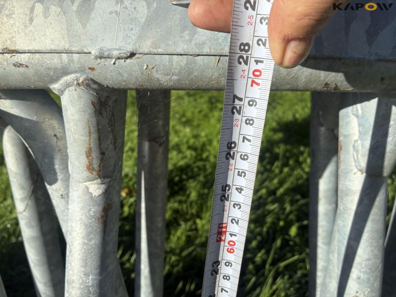 Galvanized feed fence 13