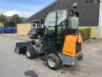 Giant D332SWT x-tra skid steer loader 7