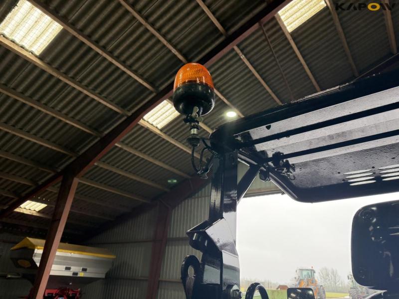 Giant G2500 HD skid steer loader 49