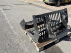 Giant grating shovel 7