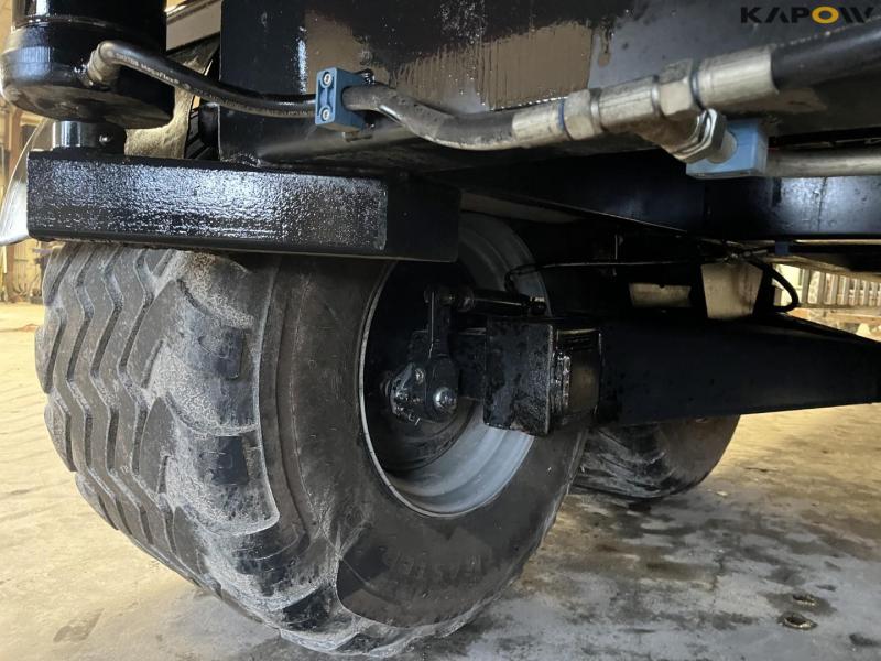 Gjellerup potato cart with conveyor belt 19