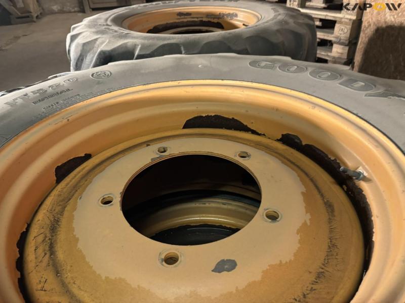 Good Year 440/80-R28 complete wheels 7