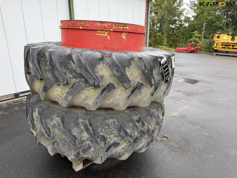 Goodyear 20.8-R42 twin wheels 2