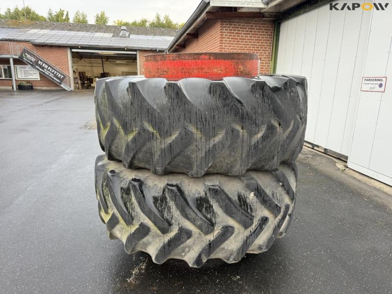 Goodyear 710/70-R42 twin wheels 6