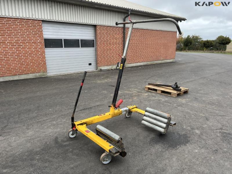 Gothia wheeled cart 3