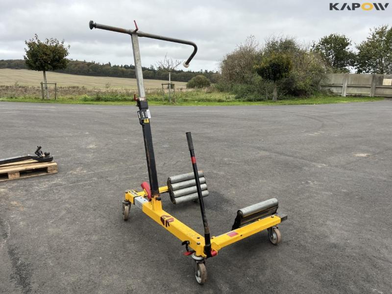 Gothia wheeled cart 5