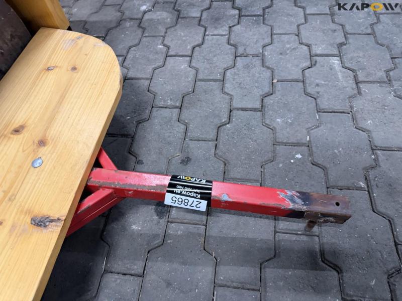 Grass hut with seating area 13