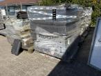 Granite flat-bottomed roof tiles 1