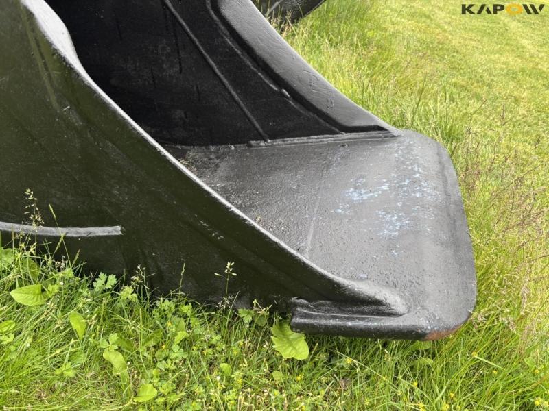 Excavator bucket 60 cm with S60 hitch 12
