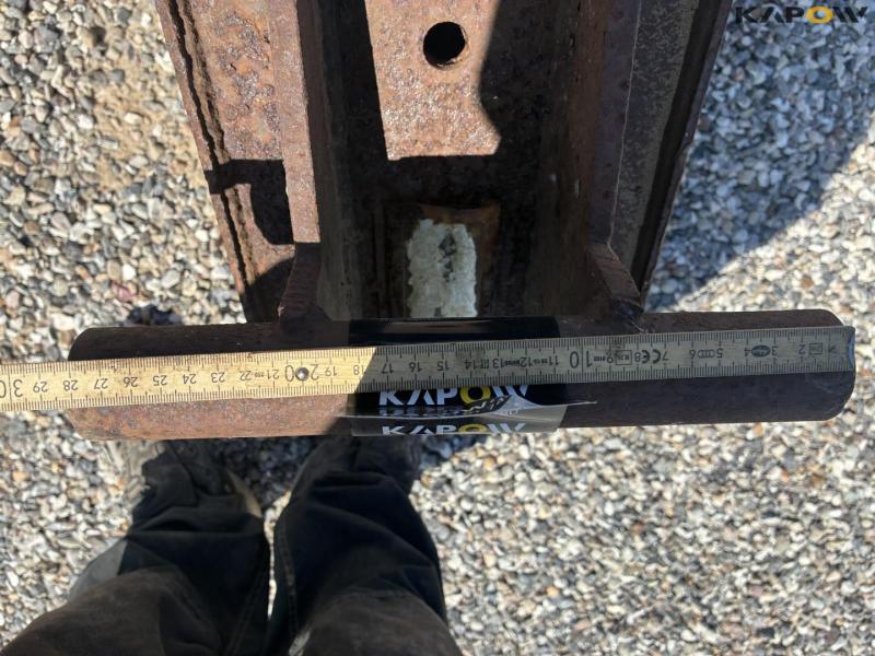 Excavator shovel 10