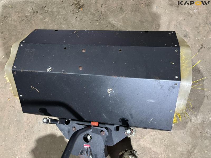 Grillo sweeper 80 cm 13