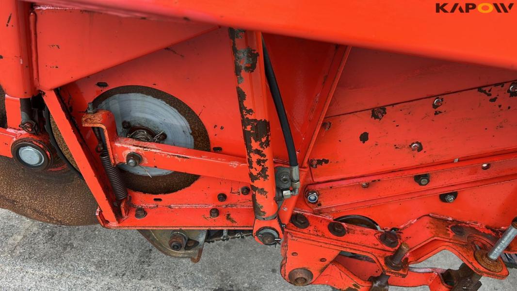 Grimme GZ 1700 DL 1 windrower 27