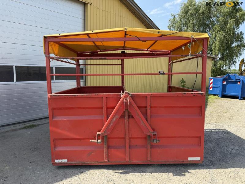 Pig/Cattle box with 3 points 2