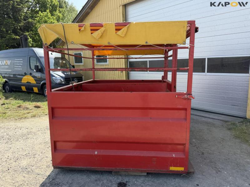 Pig/Cattle box with 3 points 8