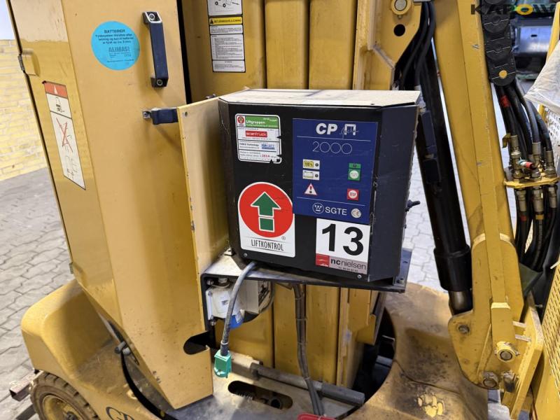 Grove manlift toucon 860 lift 18