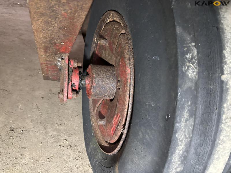 Rubber wheel front packages 25