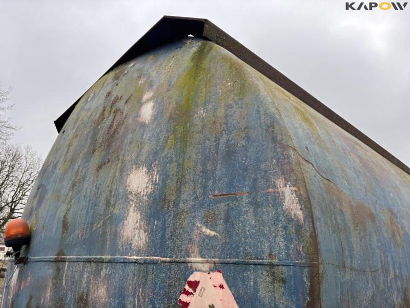 Slurry buffer tank 33