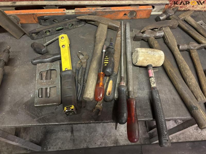 Miscellaneous hand tools 15