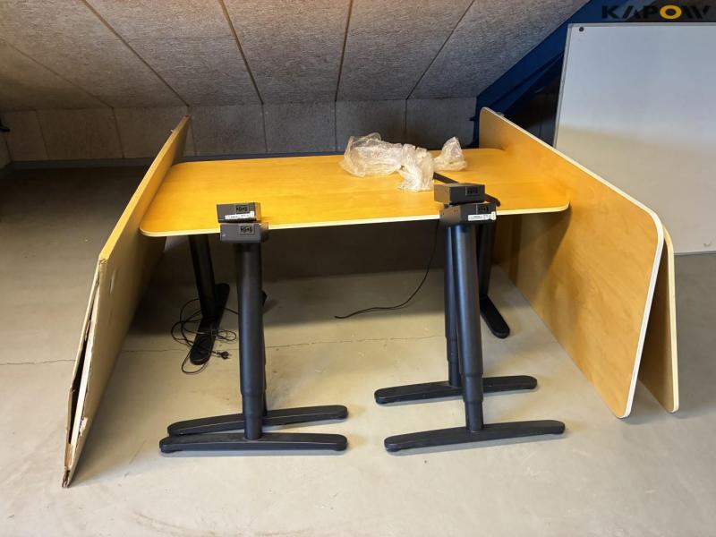 Raise and lower tables and whiteboards 2