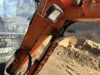 Haitachi ZAXIS 18 mini excavator 23