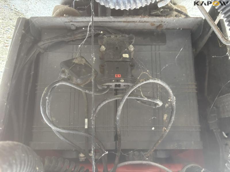 HAKO Hakomatic E/B 450/430 floor washer 26