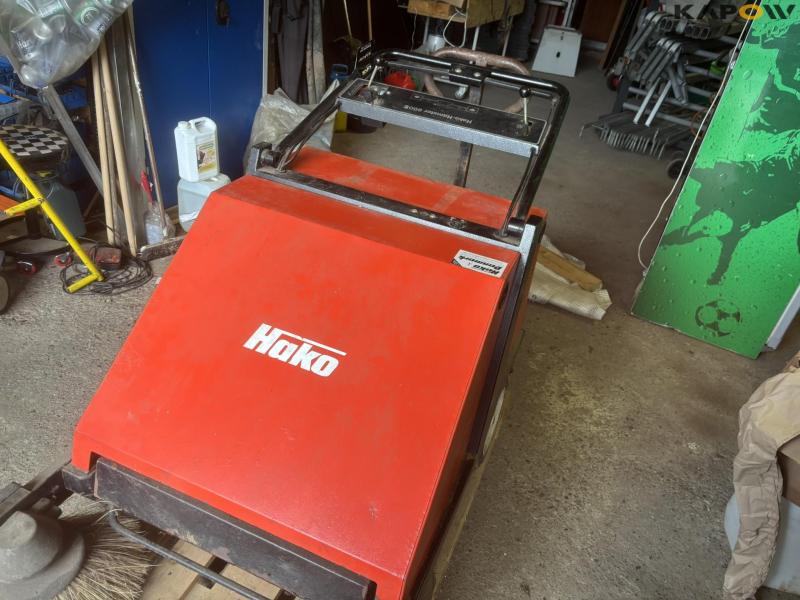 Hako Hamster 800E sweeper 9