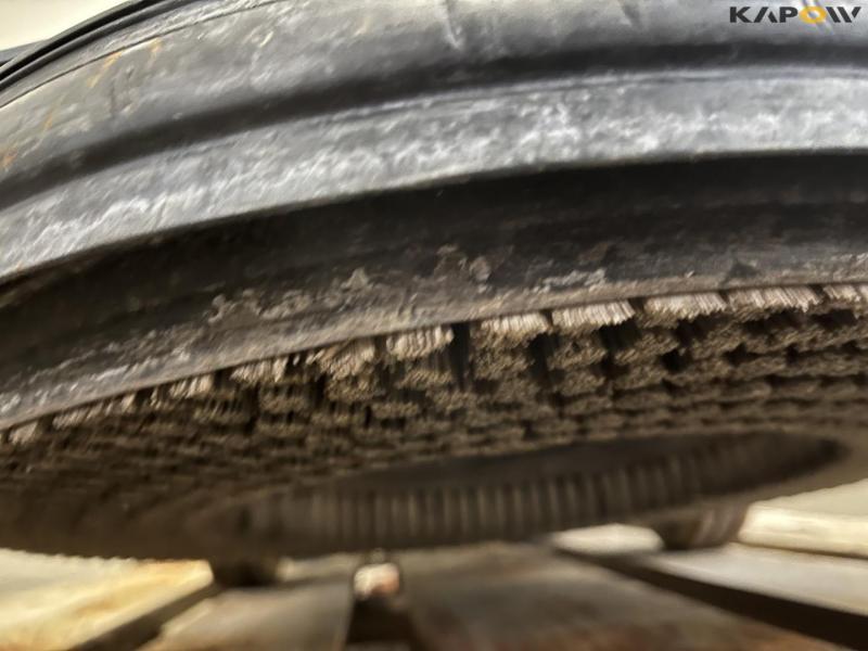 Hakomatic B30 CL floor scrubber 14