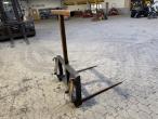 Straw spear with Euro hitch 5