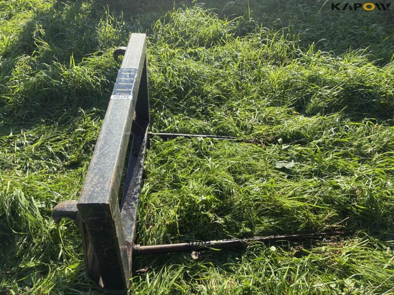 Straw spear with Euro hitch 2