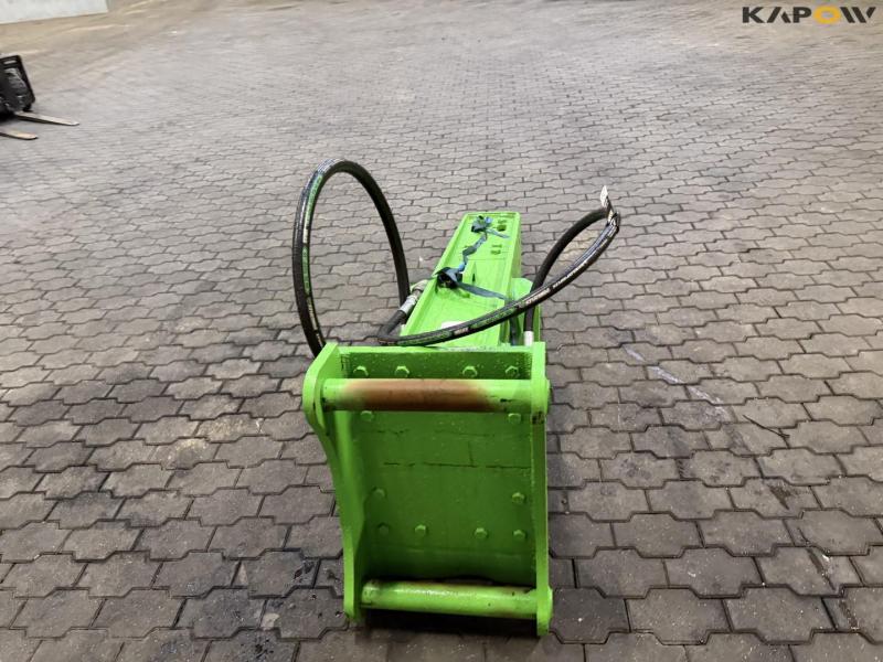 Hammer with S70 hitch 6