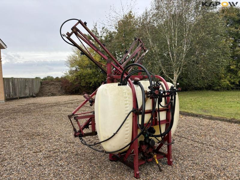Hardi 12 meter field sprayer 3