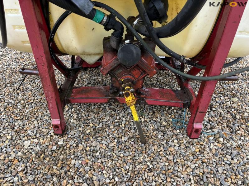 Hardi 12 meter field sprayer 12