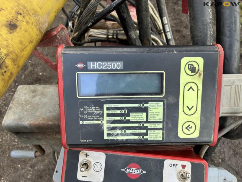 Hardi commander 2800liter sprayer 39