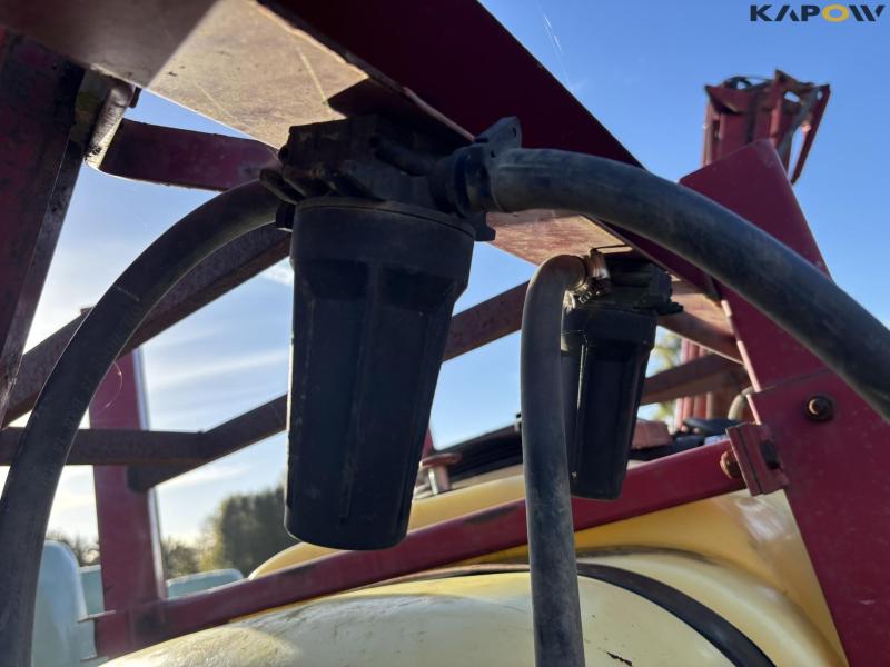 Hardi LX 1000 sprayer 12 meters 22