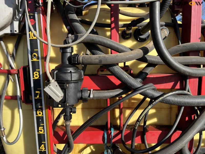 Hardi LXY 1000 sprøjte med 16 meter spredebom 17