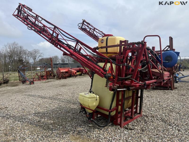 Hardi LZY 1200 sprayer 1